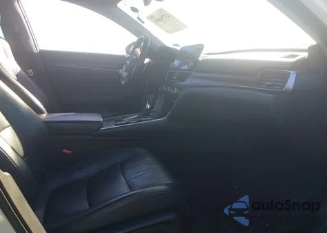 2018 Honda Accord Touring из США, поврежденный, VIN 1HGCV1F90JA013676